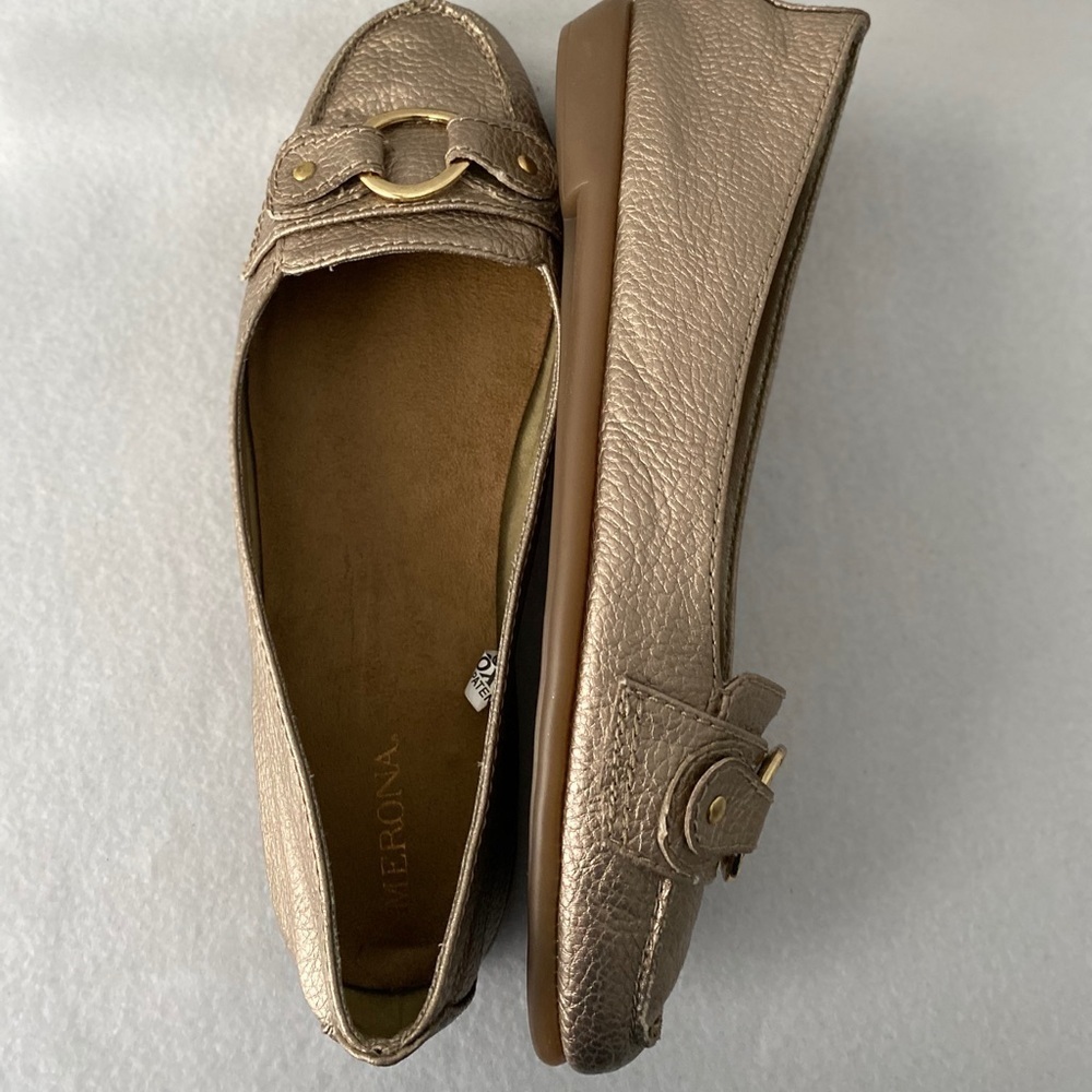 Merona Women’s Size 8 1/2 Gold Color Flats - Picture 6 of 8